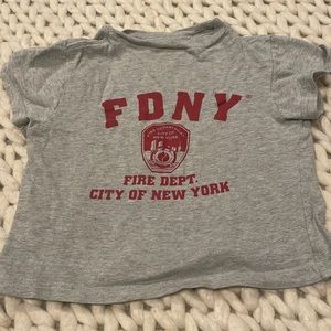 FDNY T-shirt size says extra small 2/ 4